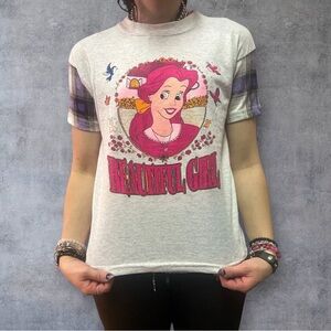 Beautiful Girl Graphic T-Shirt - Gray